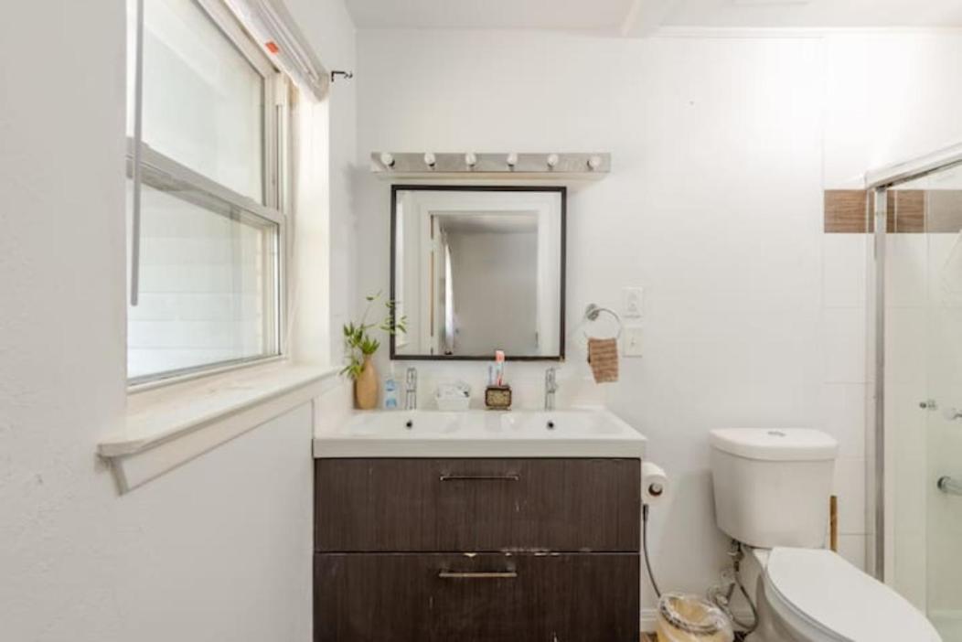 Oasis 3 Near Dfw Airport With Mediterranean Setting Irving Exterior photo