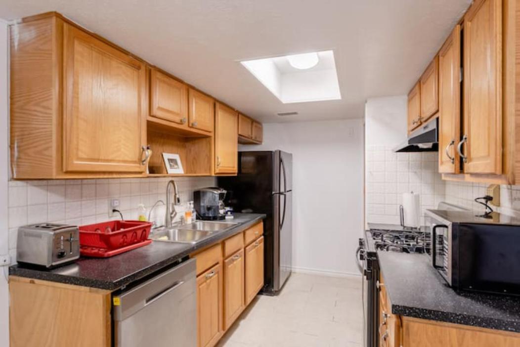 Oasis 3 Near Dfw Airport With Mediterranean Setting Irving Exterior photo