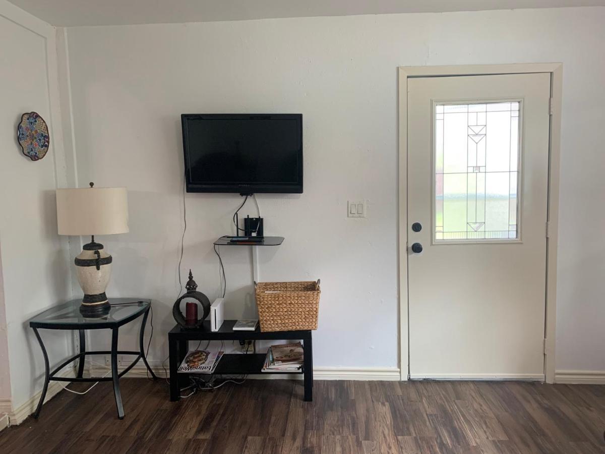 Oasis 3 Near Dfw Airport With Mediterranean Setting Irving Exterior photo